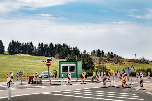 Grenzkontrolle in Oberwiesenthal, Erzgebirge, Coronakrise 2020