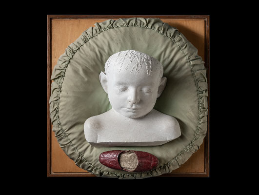 Totenmaske Alfred Rudolf Johannes Brehm 2018 / Fotografie / Auflage 10 + 2 AP<br />(Nur 10 Monate nachdem Tod seines 6jhrigen Sohns, starb am 11. November 1884 auch Alfred Brehm.)<br />